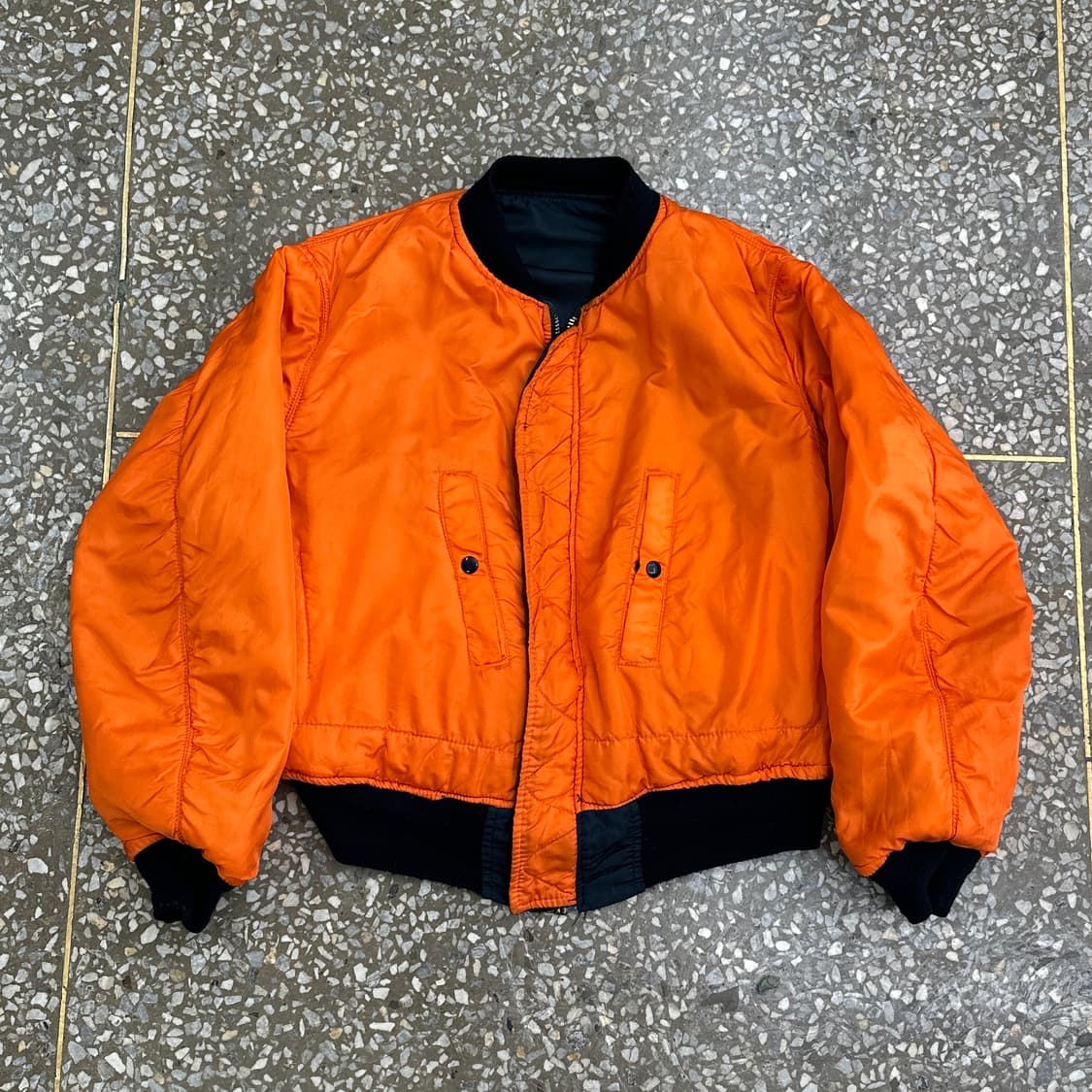 90s USA 알파 MIL-J-82790J MA-1 자켓 L 상품이미지3