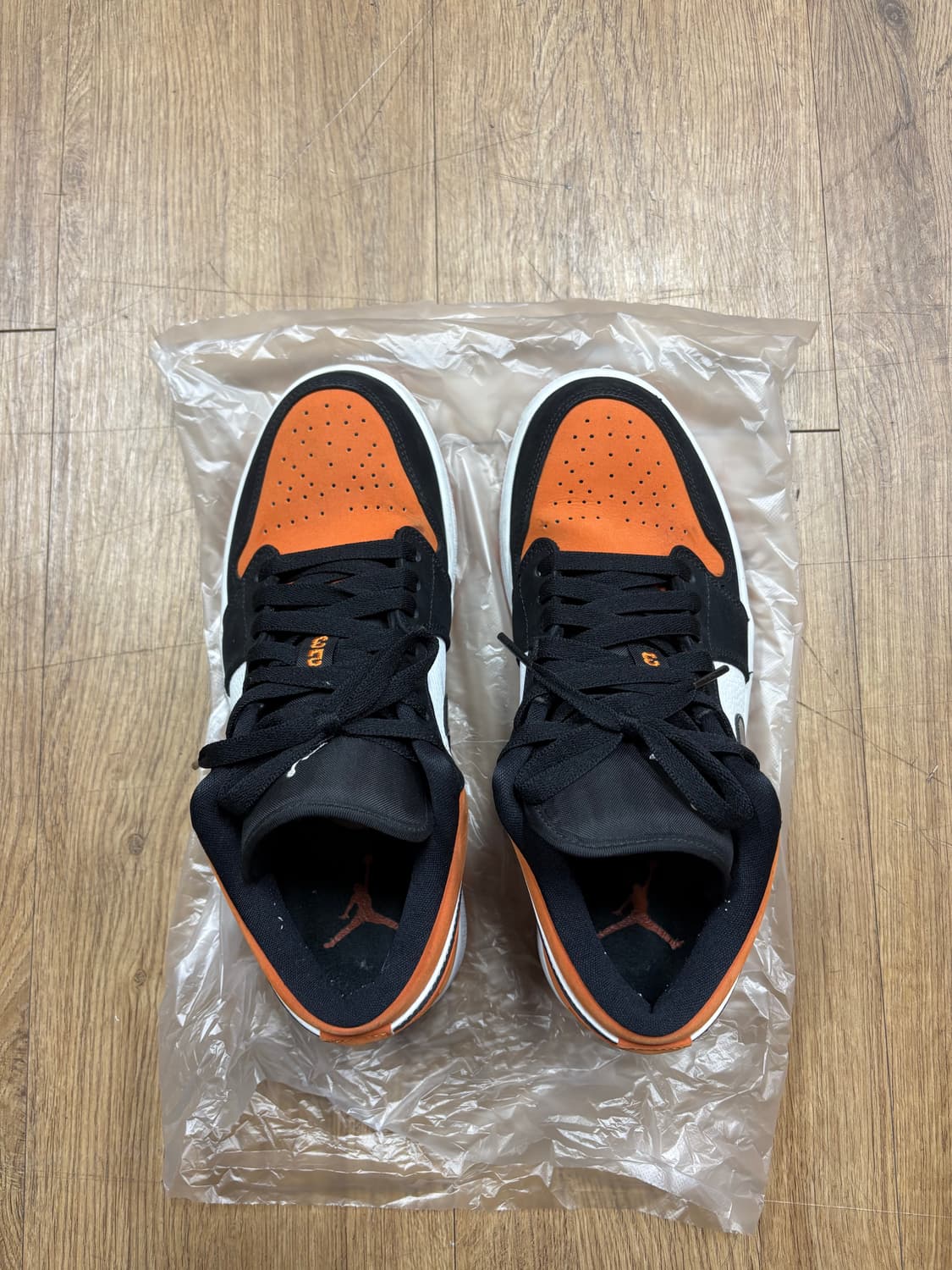 나이키 조던 쉐터드 백보드 로우 255 상품이미지1