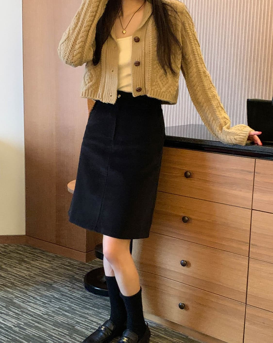 미엘 miel 골덴 코듀로이 일자 미디 스커트 블랙 s 상품이미지2