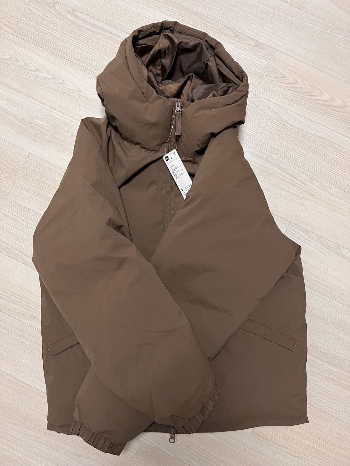 GU 웜패디드파카 브라운 S 새상품 상품이미지4