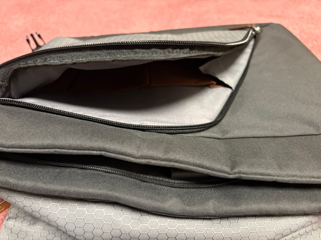 아우디 크로스백 상품이미지5