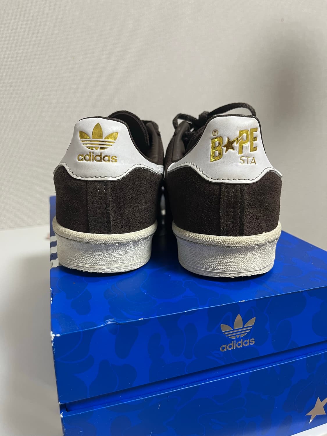 아디다스 X 베이프 캠퍼스 80s 브라운 250 상품이미지3