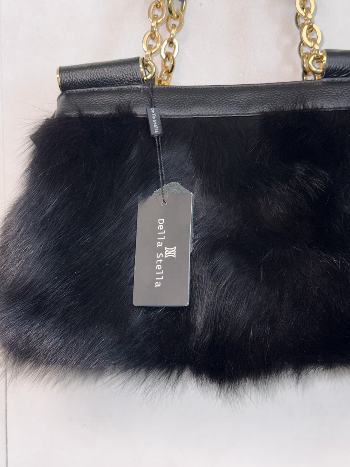 Della Stella black cow skin fox fur 숄더백 상품이미지6