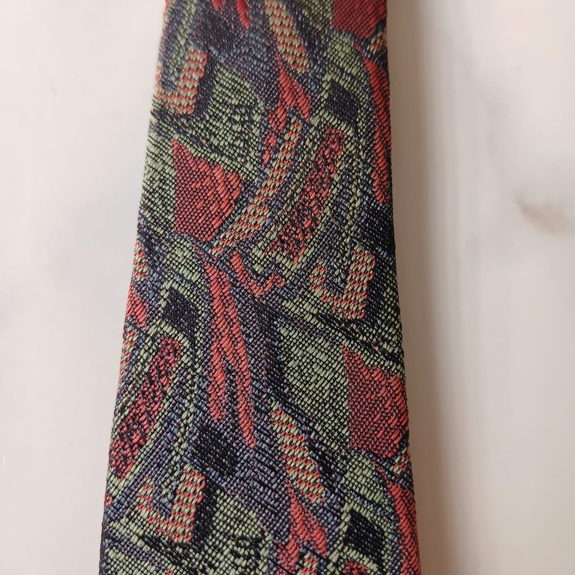 디올 실크 그린 패턴 넥타이 8.6cm B등급 A19388
 상품이미지8