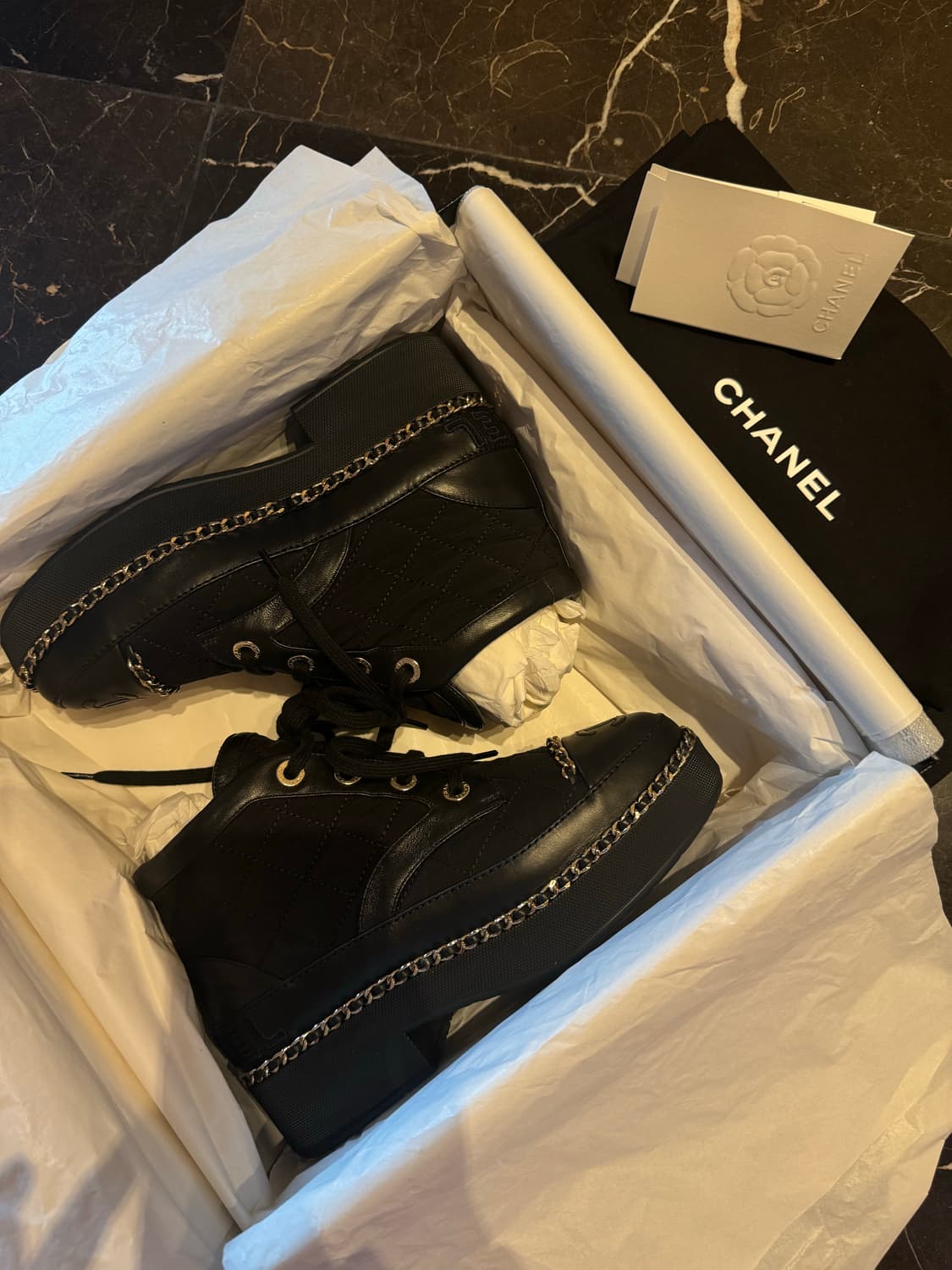 샤넬 시어링 부츠 상품이미지3