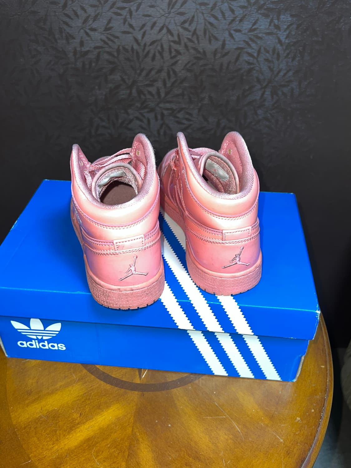 조던 핑크색 225사이즈 상품이미지3