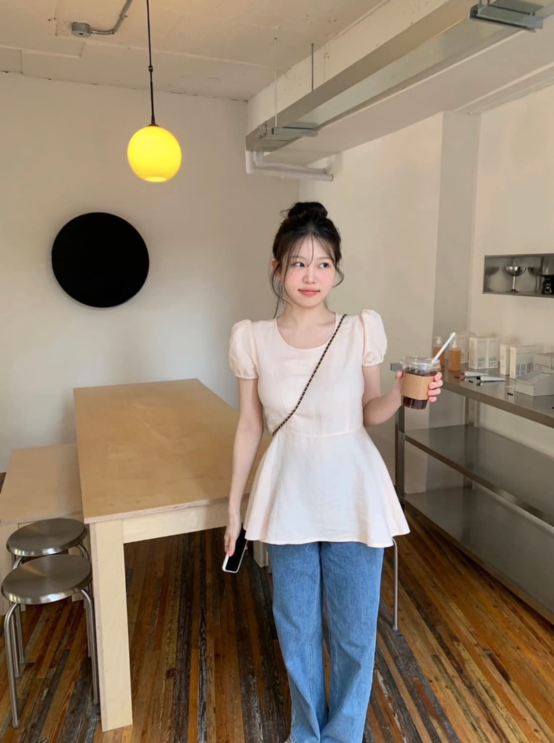 온트 온트마켓 피치 블라우스 상품이미지1