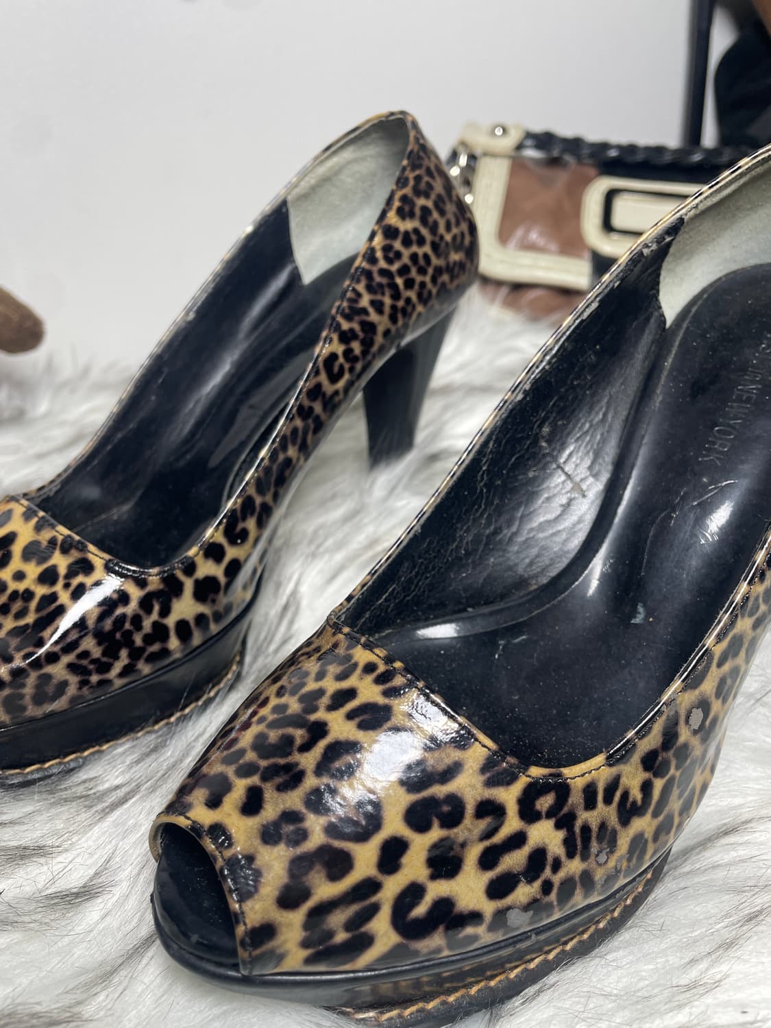 Visit in newyork Leopard 호피 에나멜 힐 상품이미지6