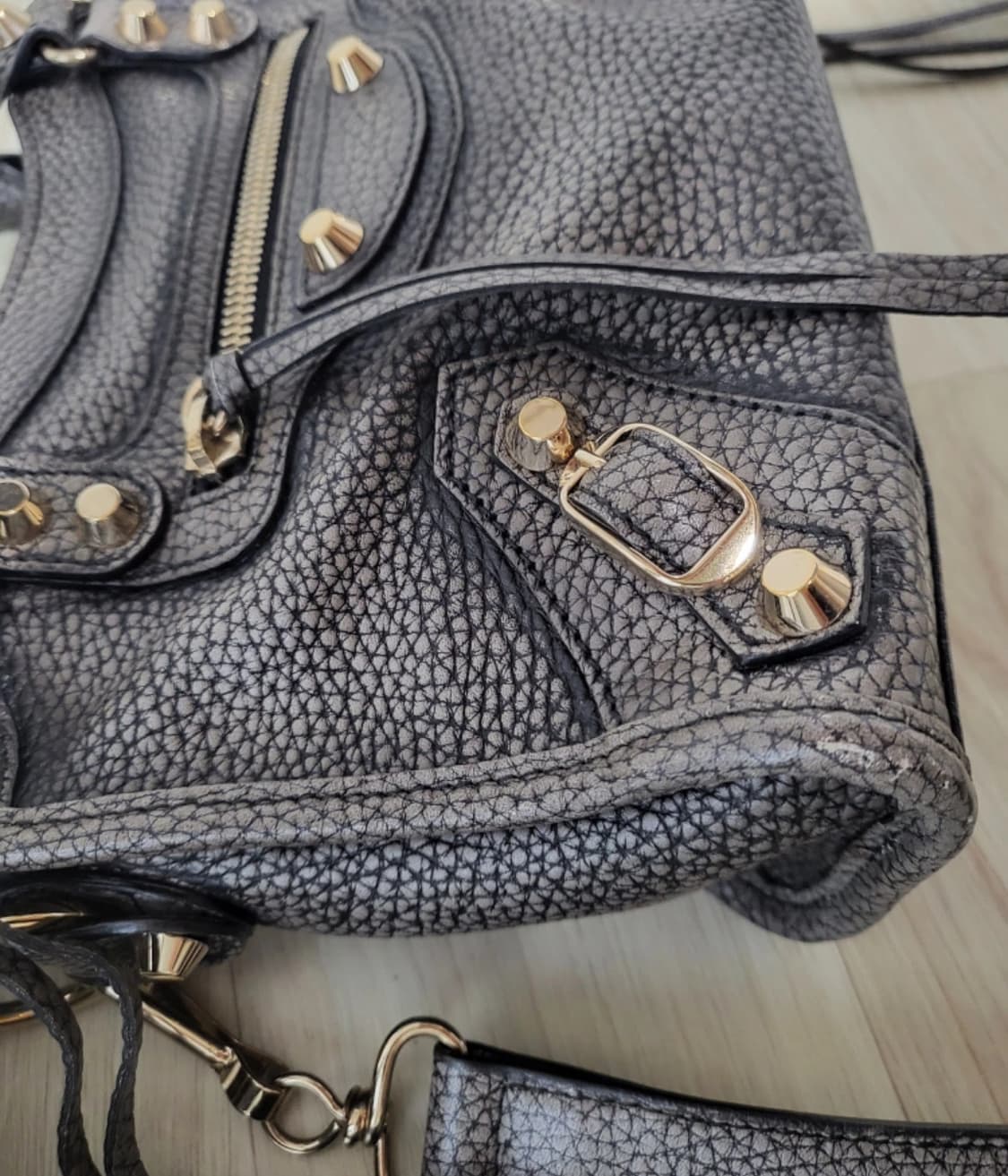 발렌시아가 모터백 미니 시티백 그레이 상품이미지5