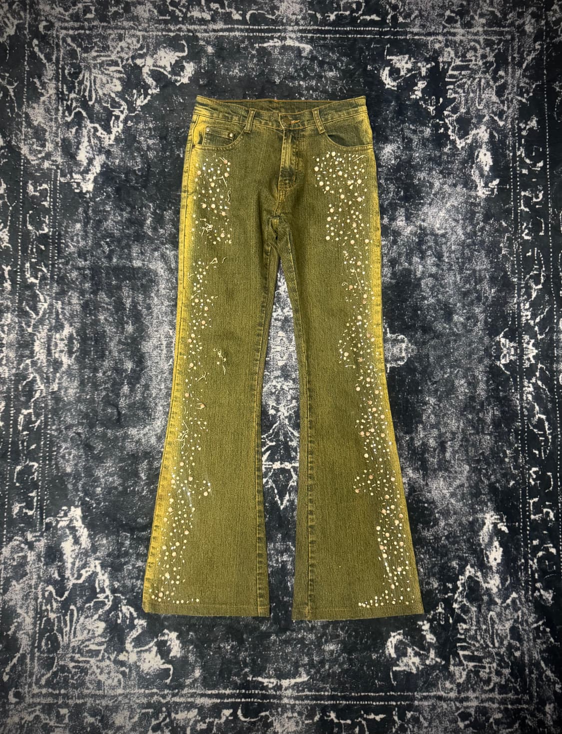 Beads Detail Olive Wash Flare Denim 상품이미지1