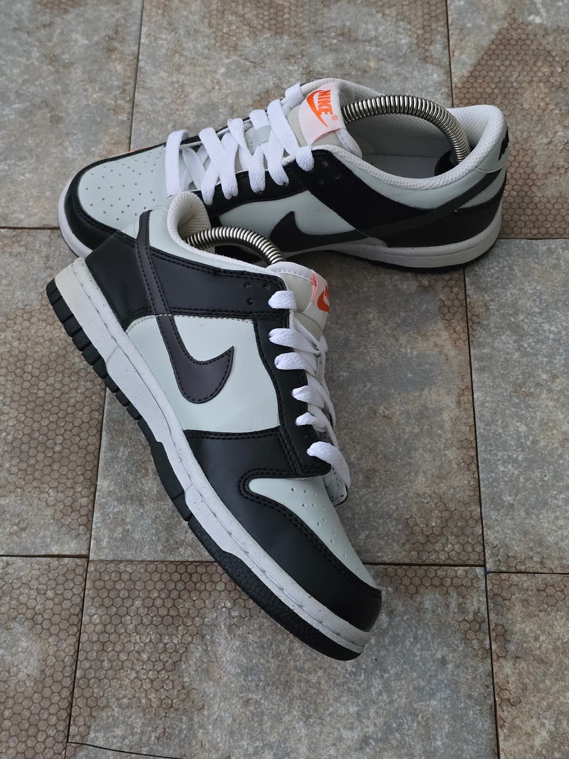 (235)나이키 덩크 로우 블랙 라이트 실버  상품이미지4