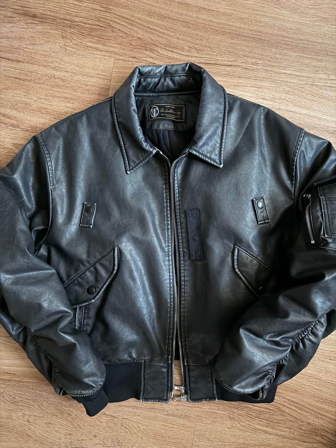 포그서비스 x 더써든랩 레더 봄버(워싱) XL 상품이미지1