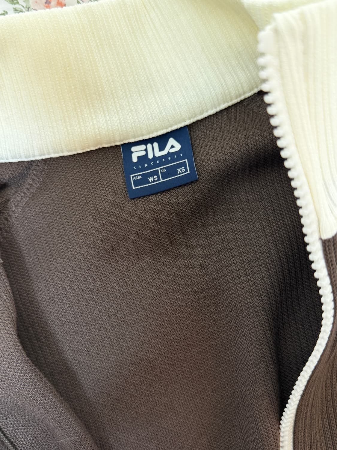 휠라 니트 트랙 집업 브라운 상품이미지3