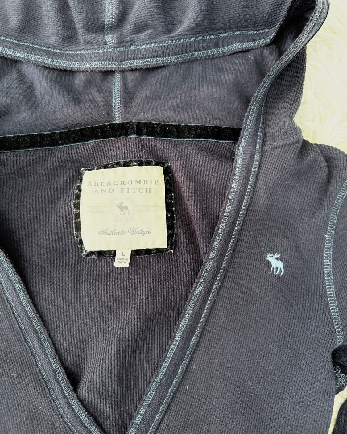 아베크롬비 네이비 후디 상품이미지3