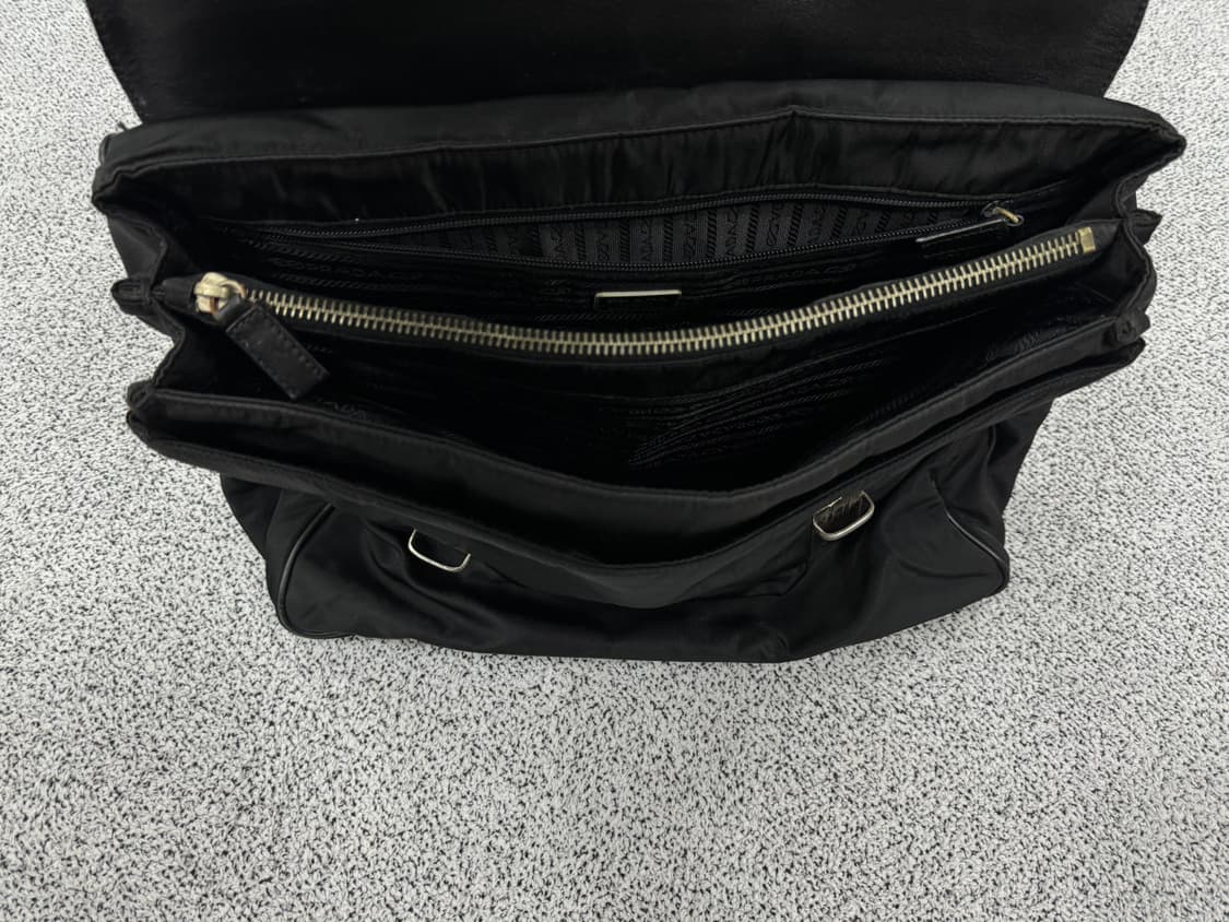 프라다 포코노 브리프케이스 상품이미지5