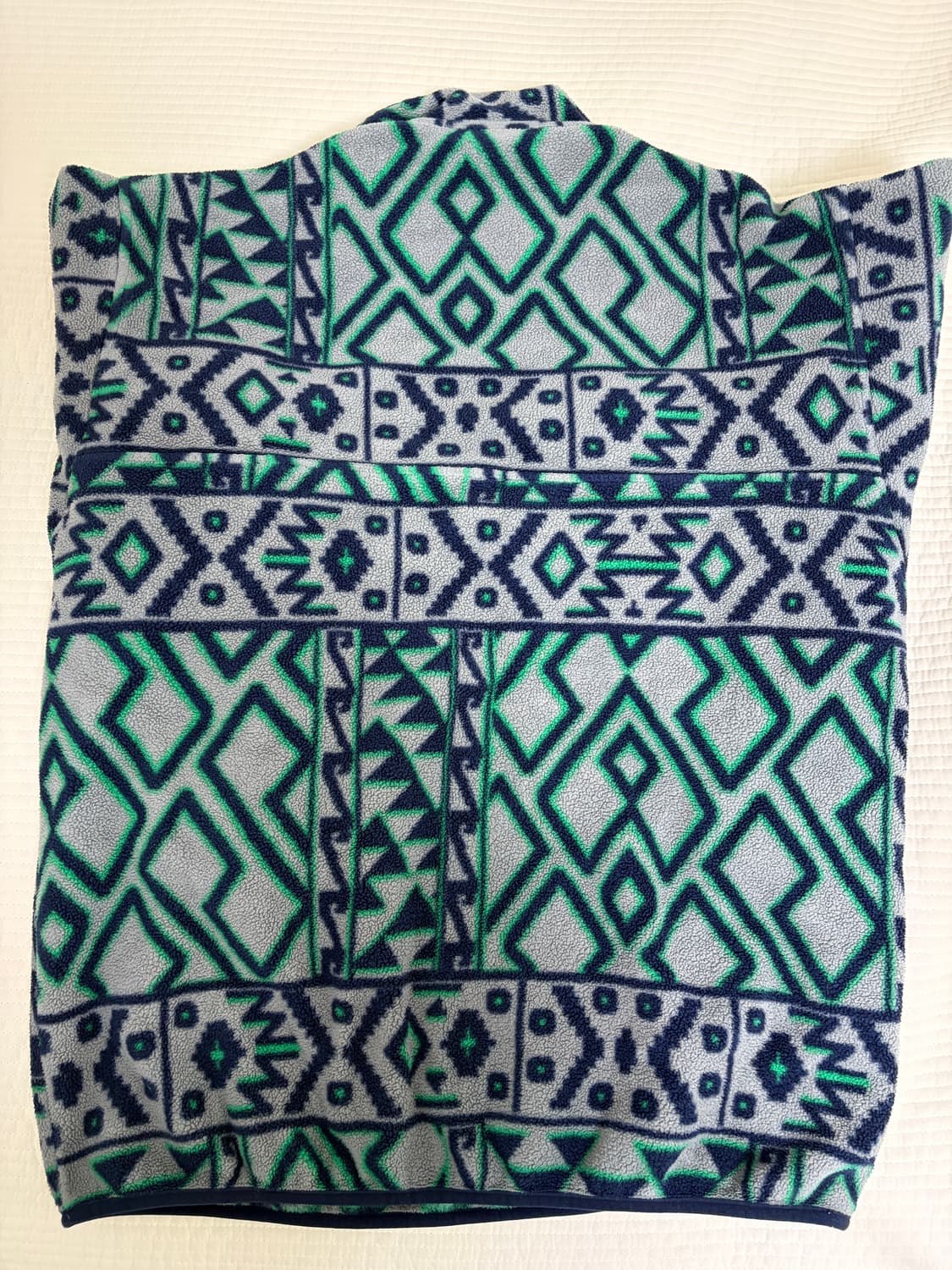 파타고니아 신칠라 M사이즈 판매합니다. 상품이미지3