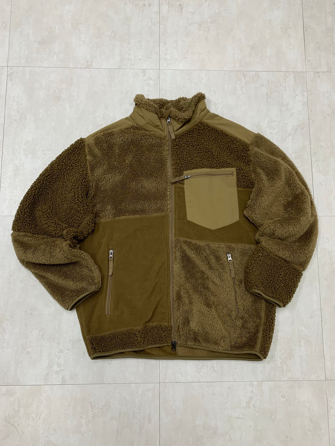 일본 유니클로 밀리터리 후리스 상품이미지1