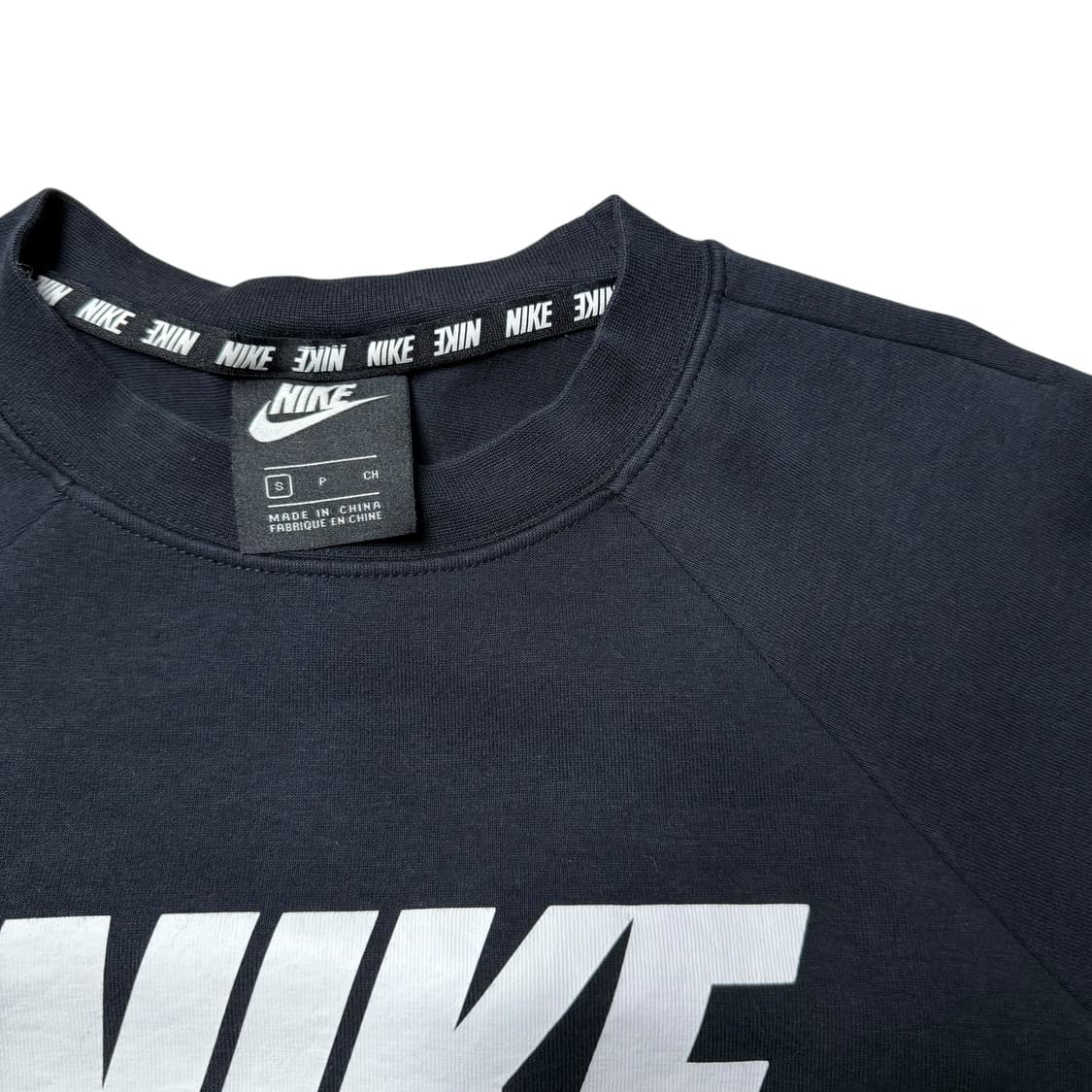 나이키 맨투맨 상품이미지2
