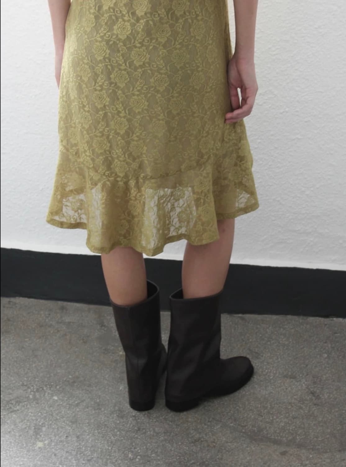 아모르샤이 Lace Flare Dress - olive 상품이미지2