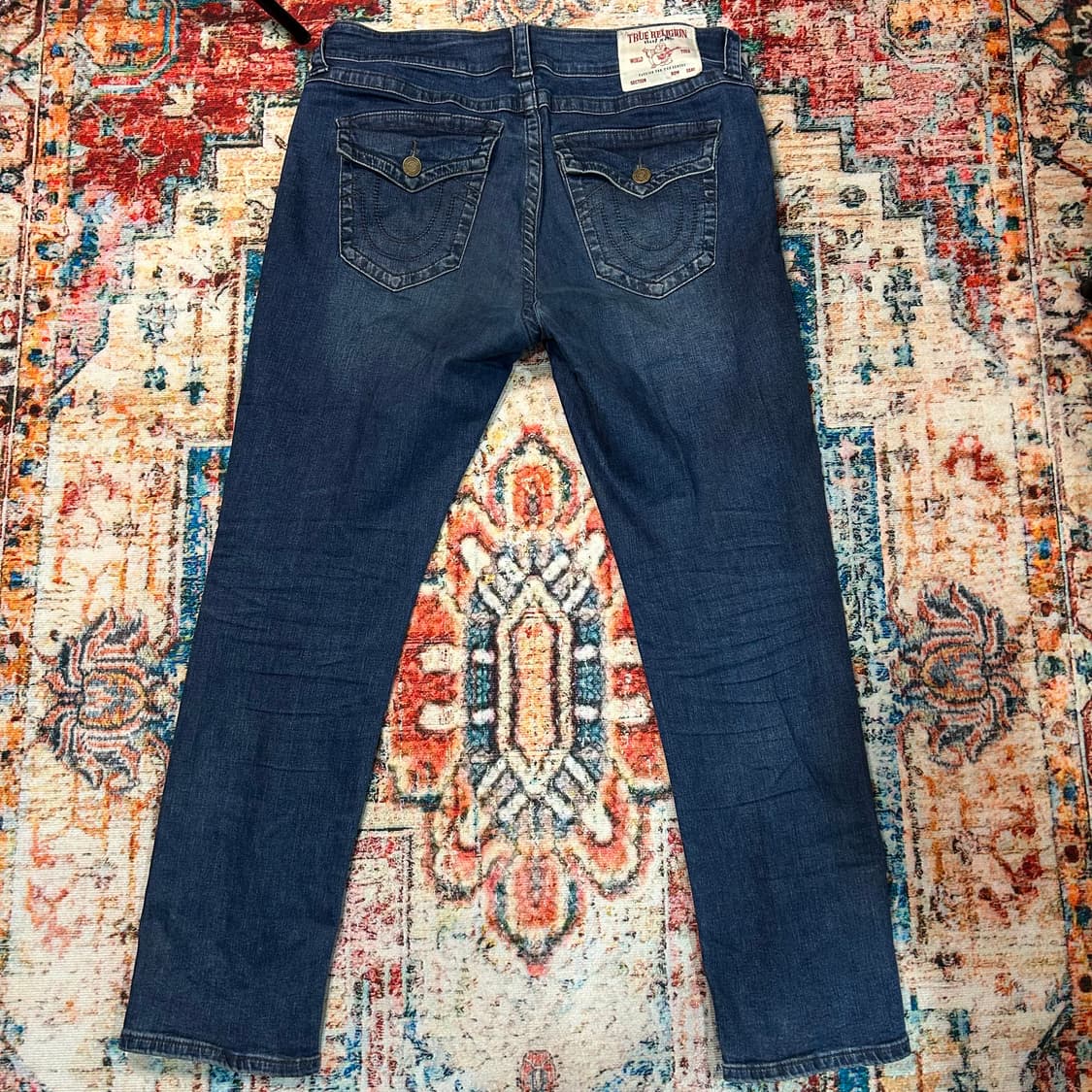 [36] 트루 릴리전 슬림 스트레이트 핏 데님 팬츠 상품이미지2