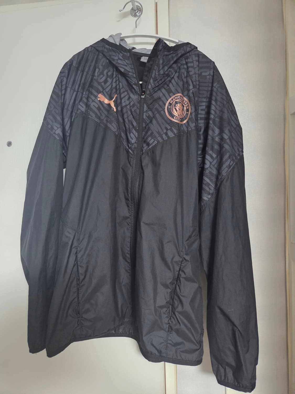 맨시티 바람막이 상품이미지1