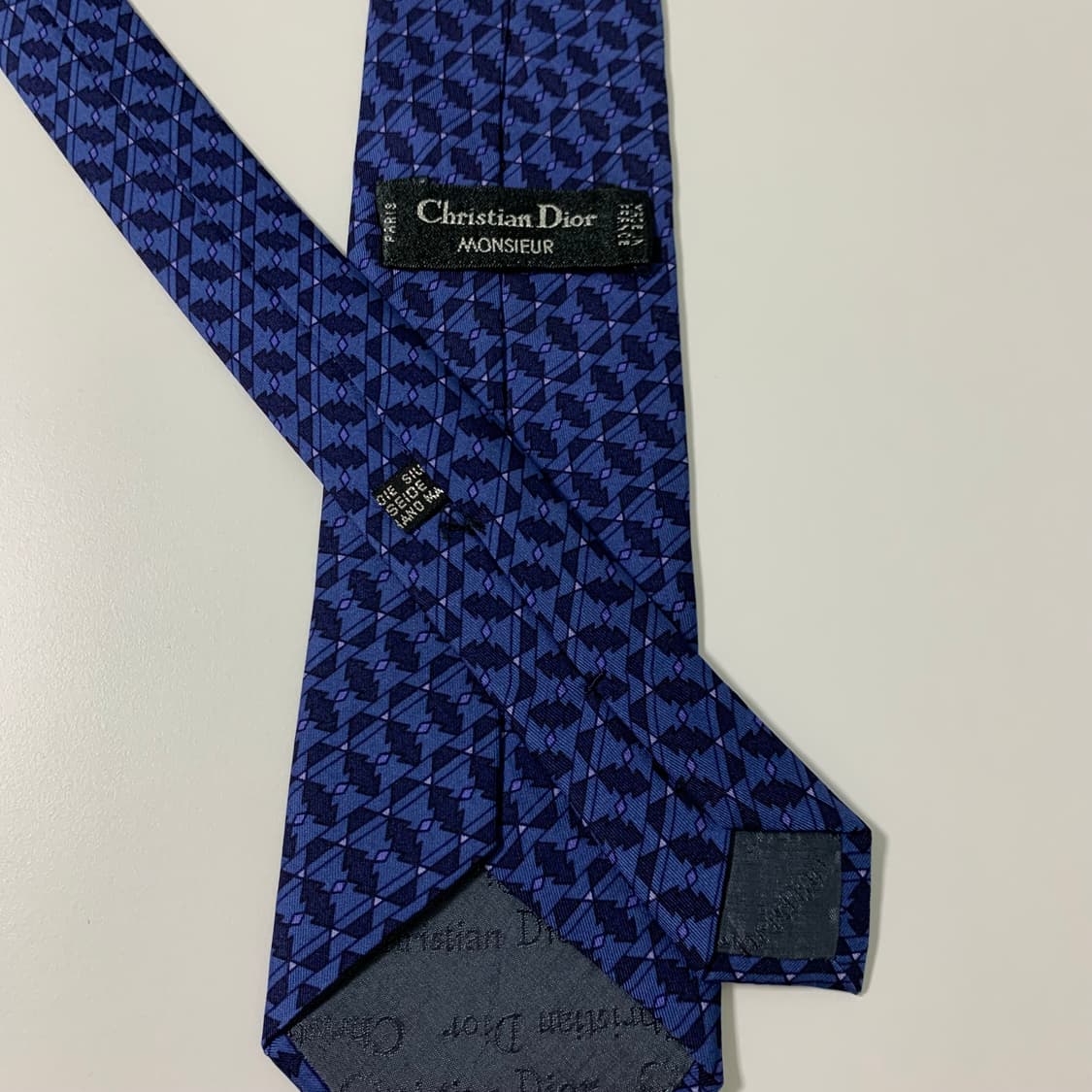 디올(DIOR) 심플로고 명품넥타이 A+등급 8cm 상품이미지5