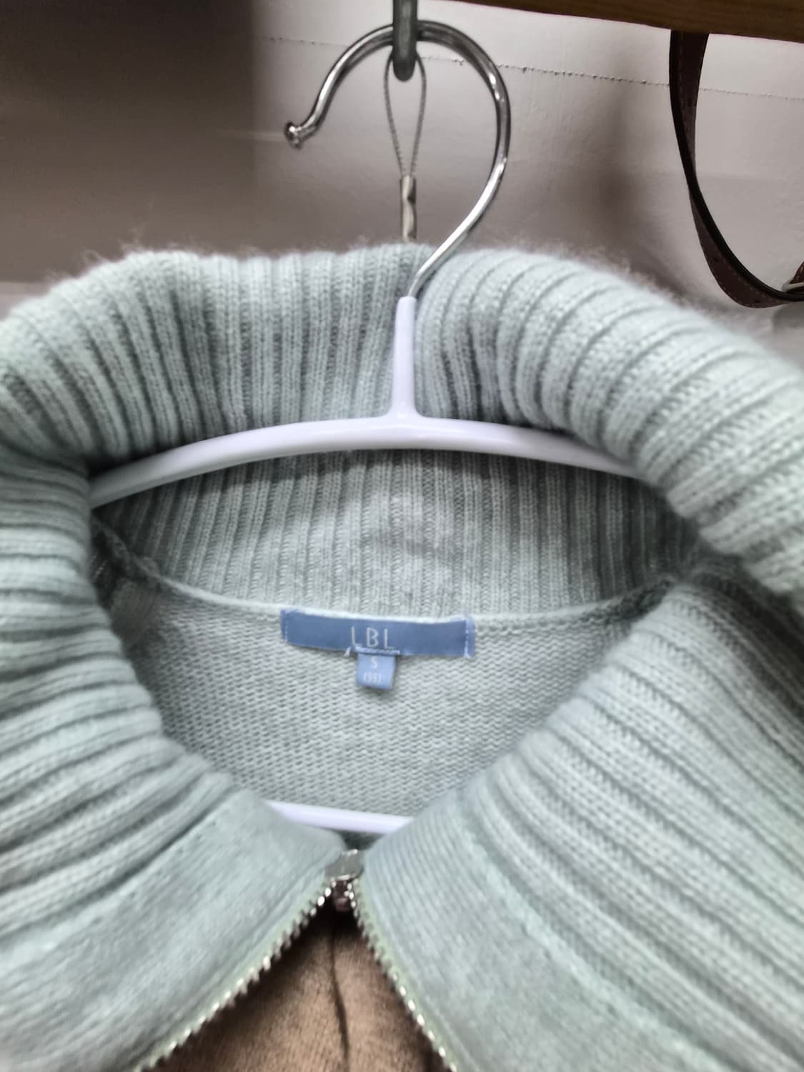 캐시미어 언발 민트 니트 원피스 상품이미지3