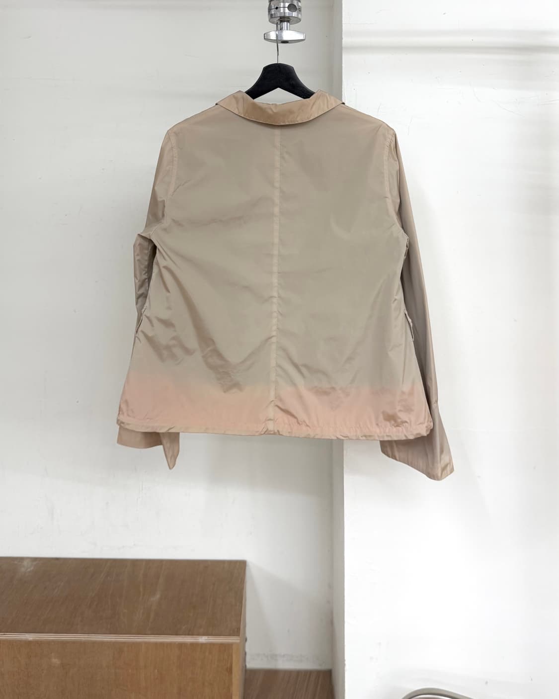 프라다 베이지 테크니컬 자켓 상품이미지6