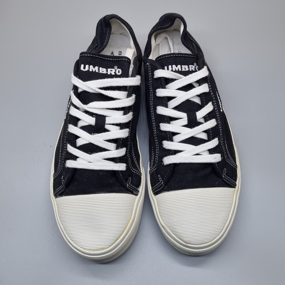 엄브로 블랙 남성스니커즈280  상품이미지2