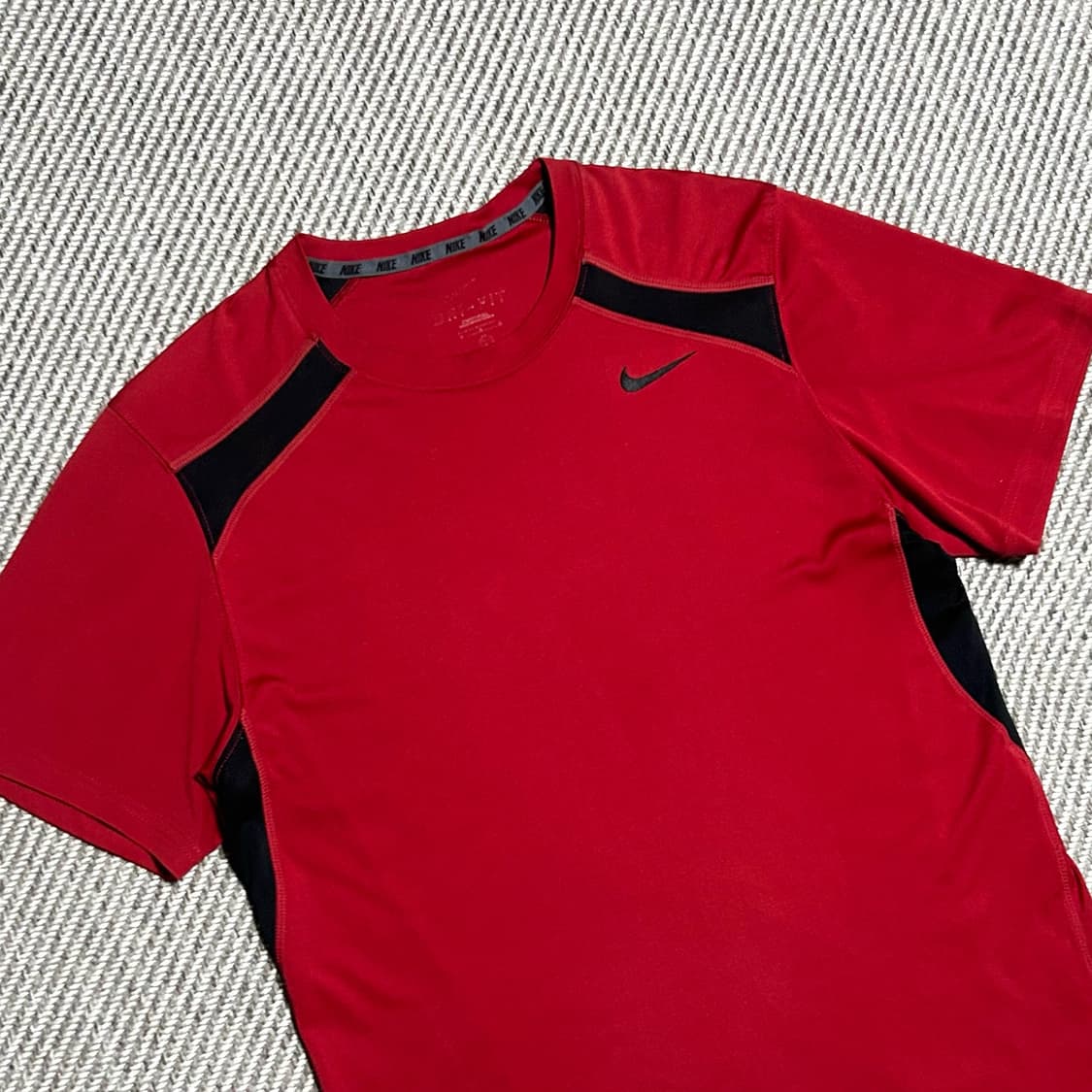 [M] Nike 나이키 기능성 스우시 반팔티 상품이미지2