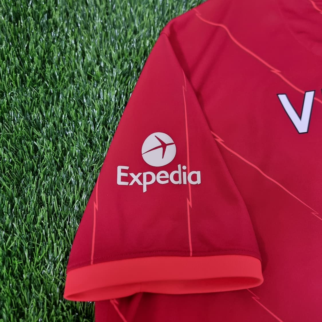 21-22시즌 리버풀 홈 유니폼 #4 반다이크 상품이미지5