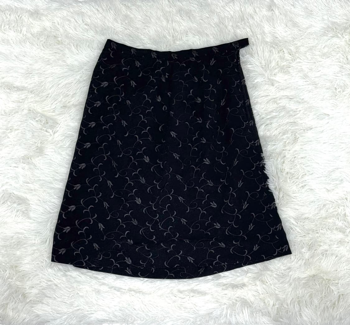 자수 미디 스커트 상품이미지1