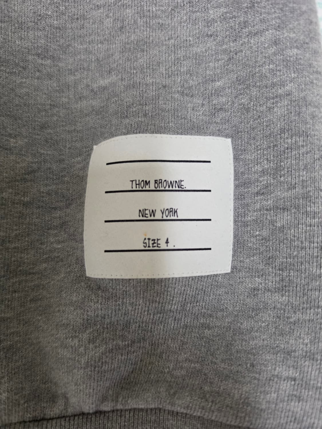 톰브라운 백 삼선 맨투맨 회색 4사이즈 실착5회 상품이미지3