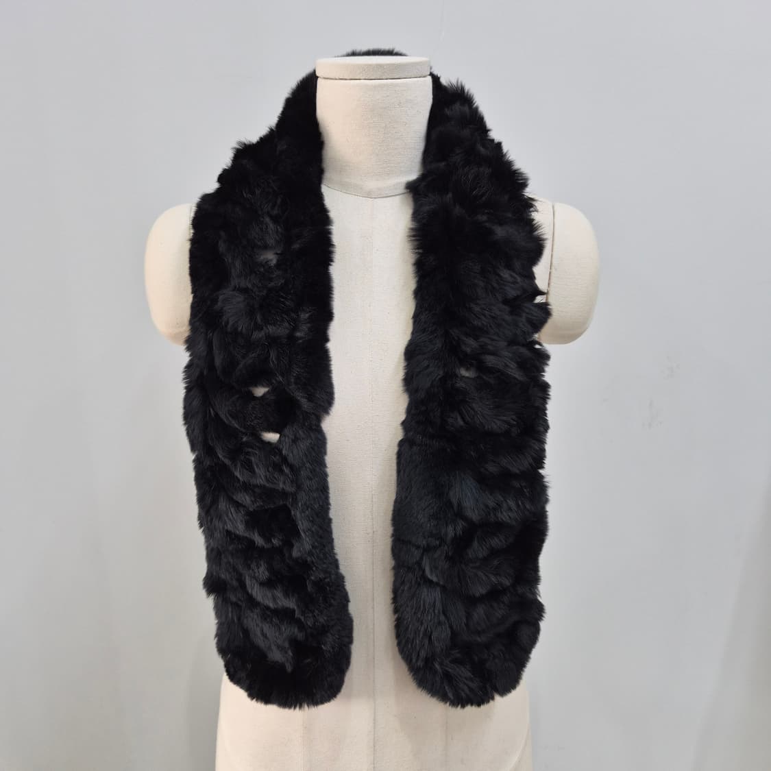 프리미엄 렉스 토끼털 블랙 니팅 퍼 머플러 상품이미지3