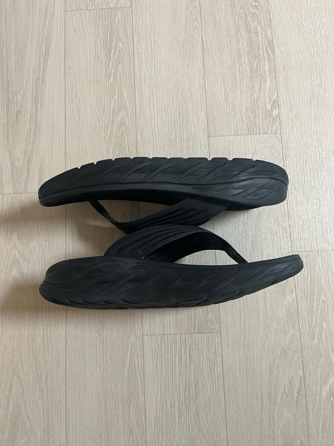 호카 오라 리커버리 플리플랩 280 상품이미지4