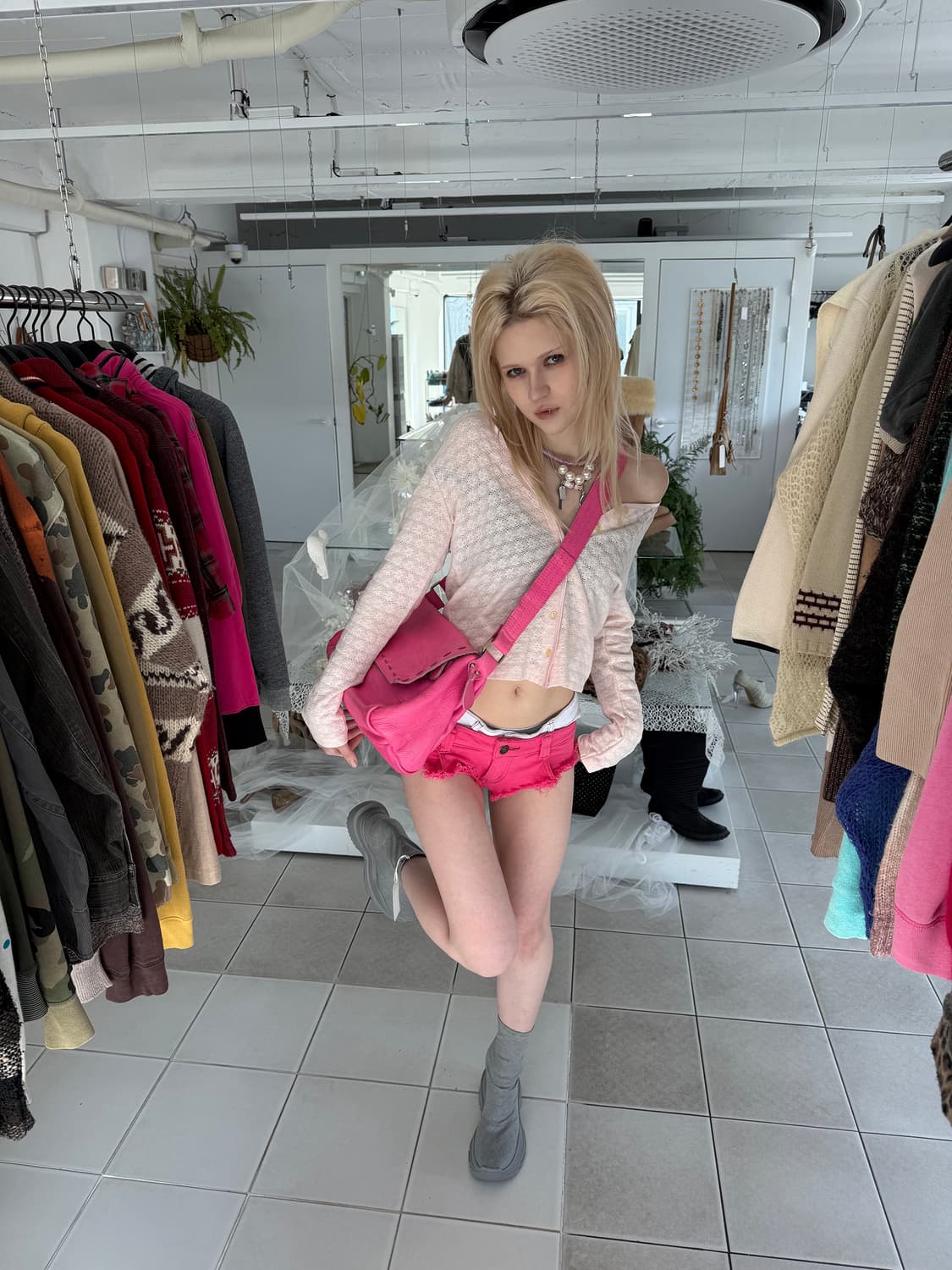 pink patchwork leather messenger bag 상품이미지1