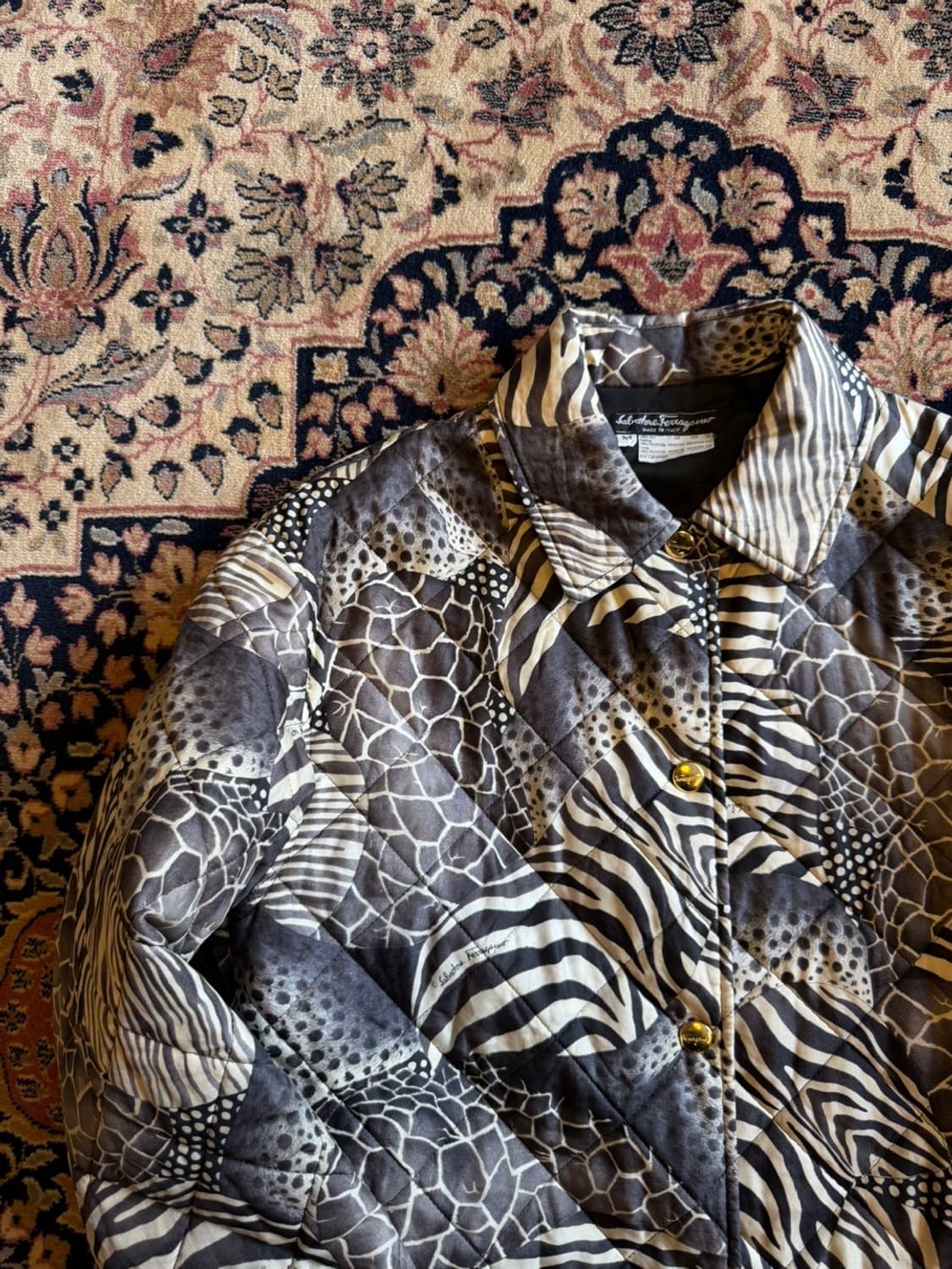 살바토레 페라가모 퀼팅 자켓 66~77 상품이미지2