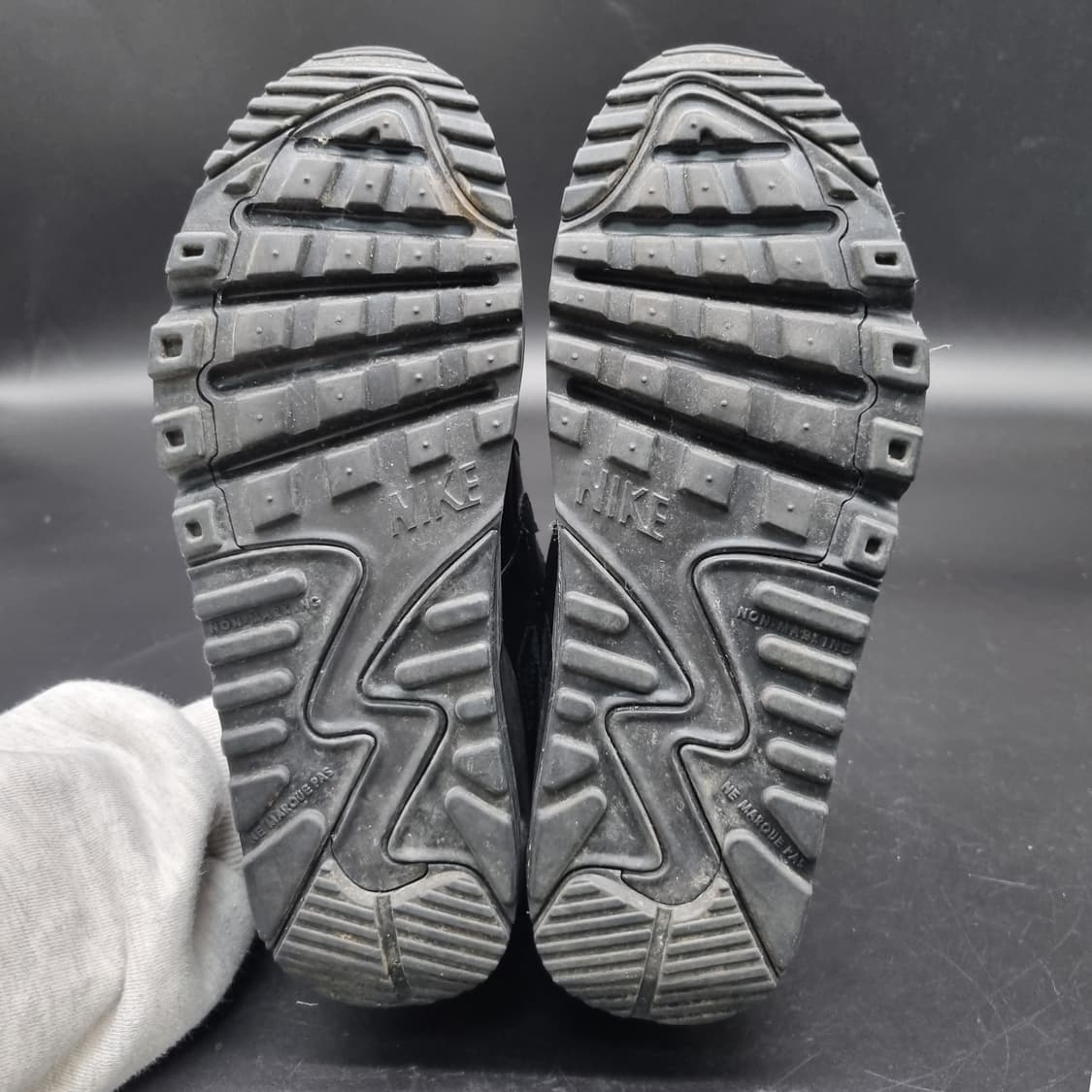 나이키 에어맥스90 블랙 여성운동화230  상품이미지3