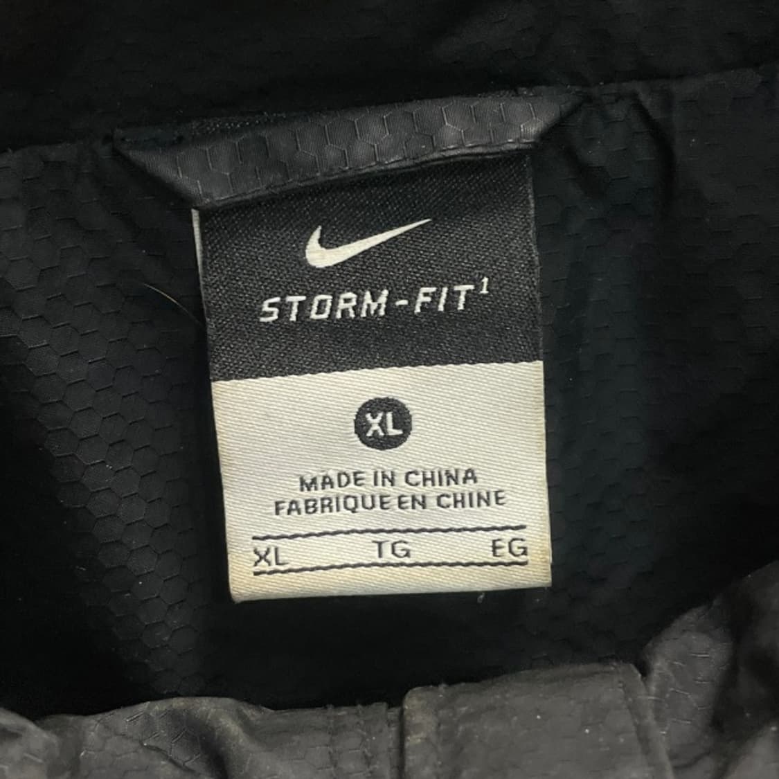 105 나이키 스톰핏 토탈90 바람막이  상품이미지3