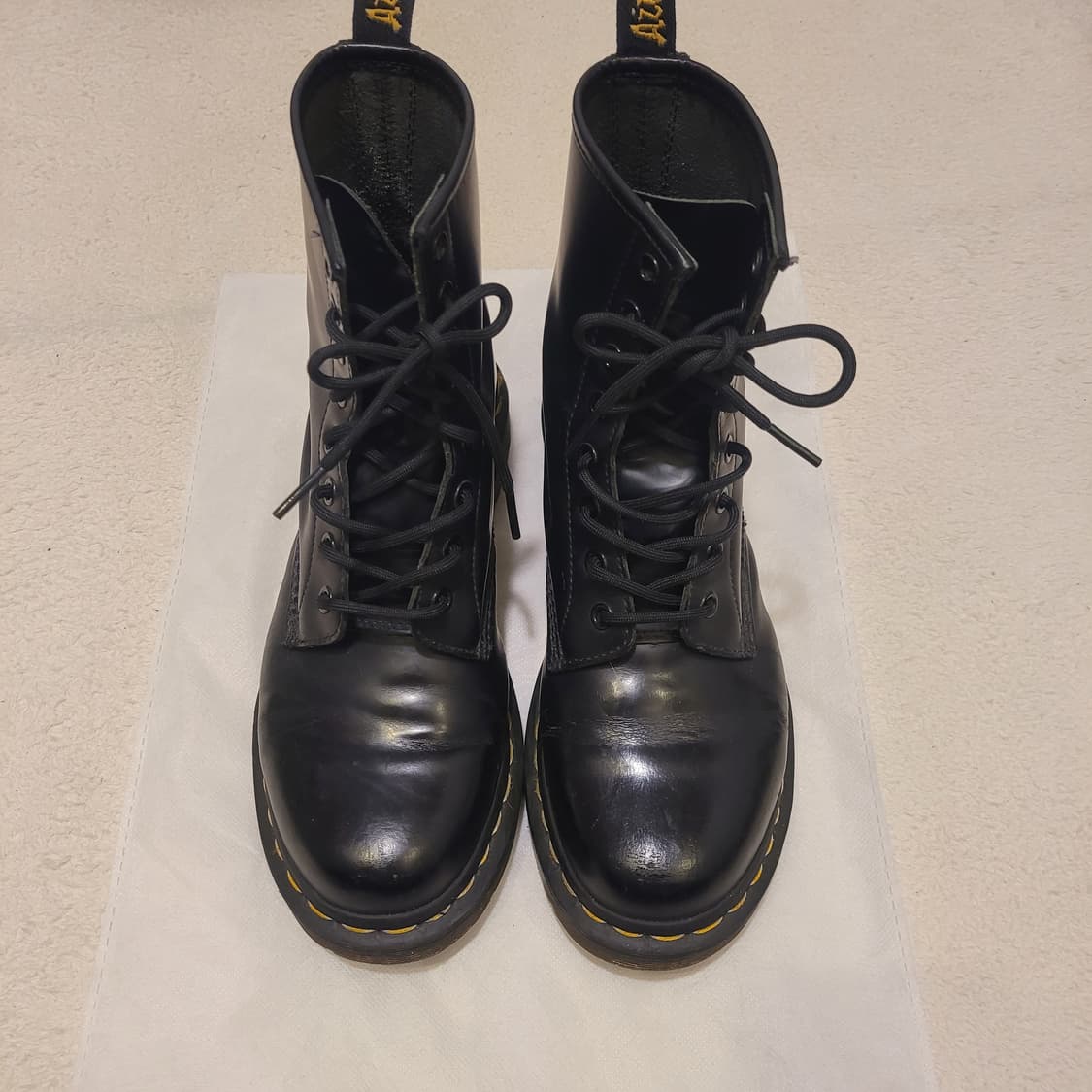 닥터마틴 8홀 부츠 235~240 상품이미지1