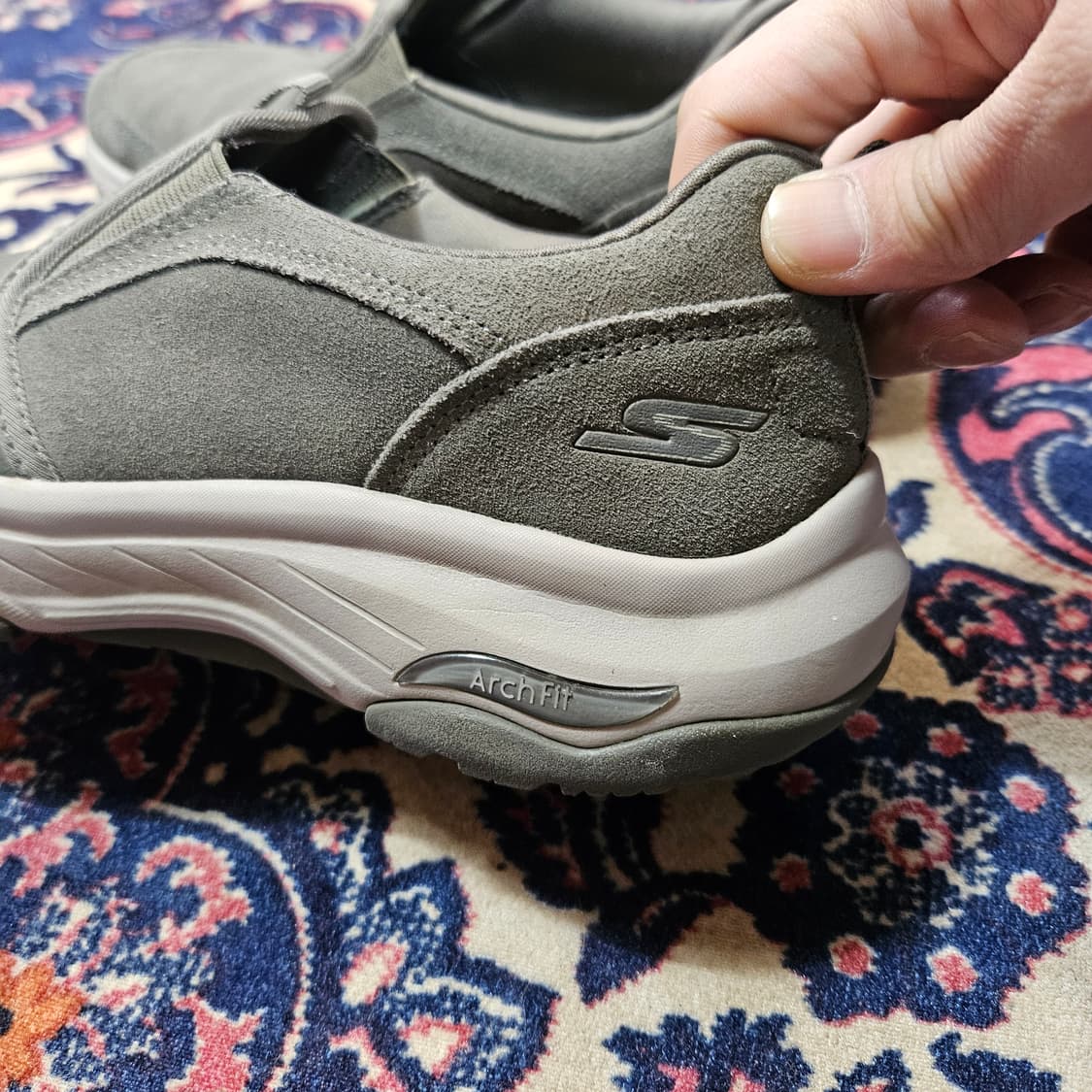 스케쳐스 고워크 아치핏 슬립온 US8(250cm) 상품이미지5