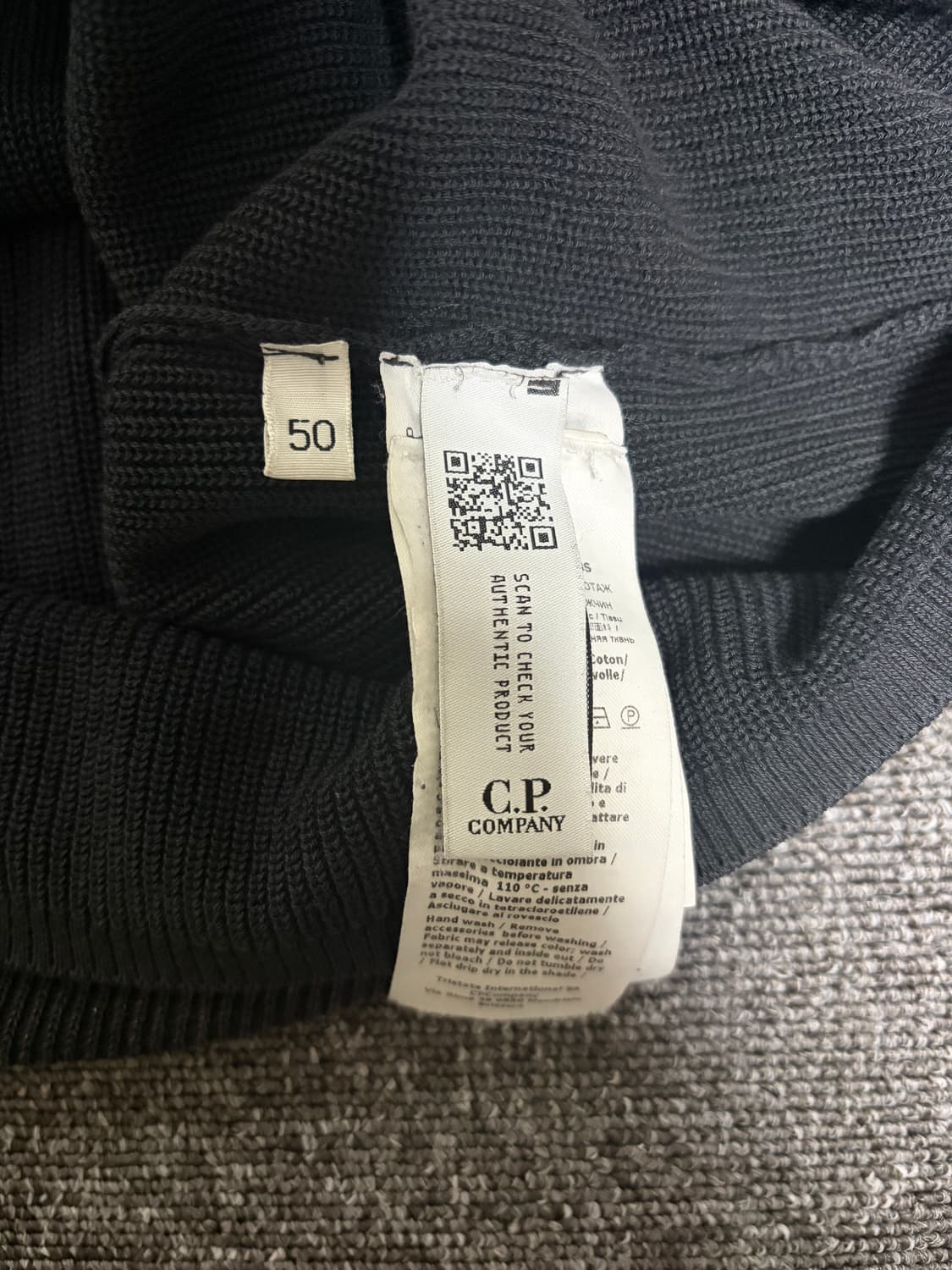 CP 컴퍼니 긴팔 맨투맨 상품이미지2