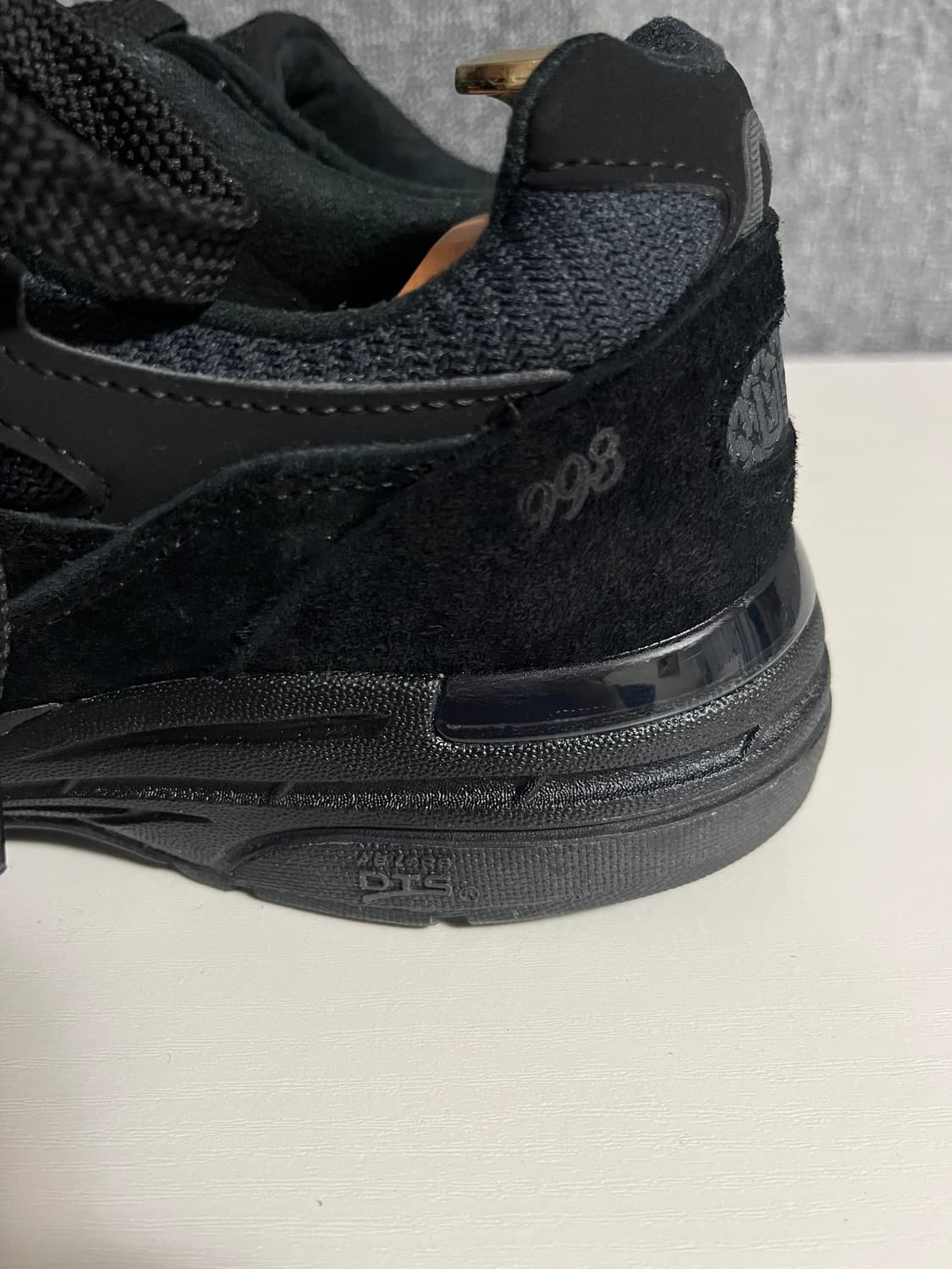 뉴발란스 WR993 트리플블랙 260 B 상품이미지4