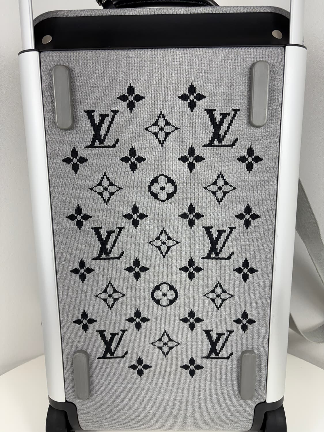 루이비통 M20129 호라이즌 소프트 더플55 기내용캐리어 상품이미지7