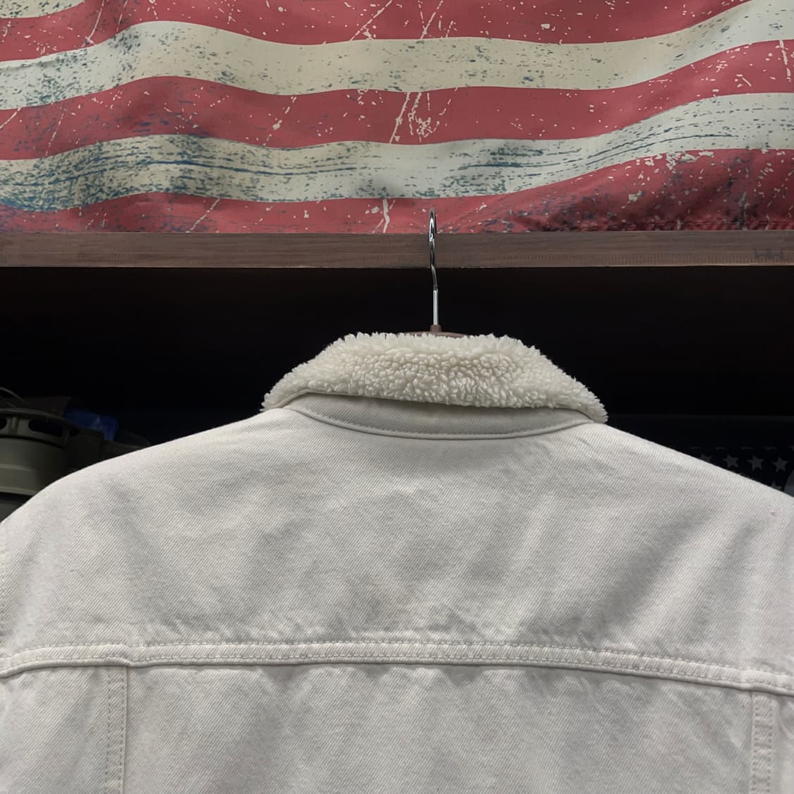 리바이스 타입 3 쉐르파 화이트 데님 트러커 자켓 상품이미지4