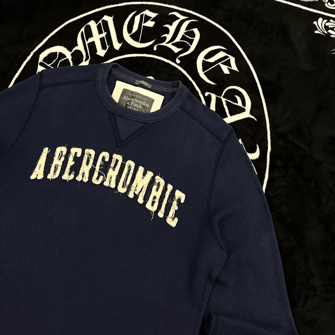 아베크롬비 커팅 y2k 아플리케 롱슬리브 navy 상품이미지2