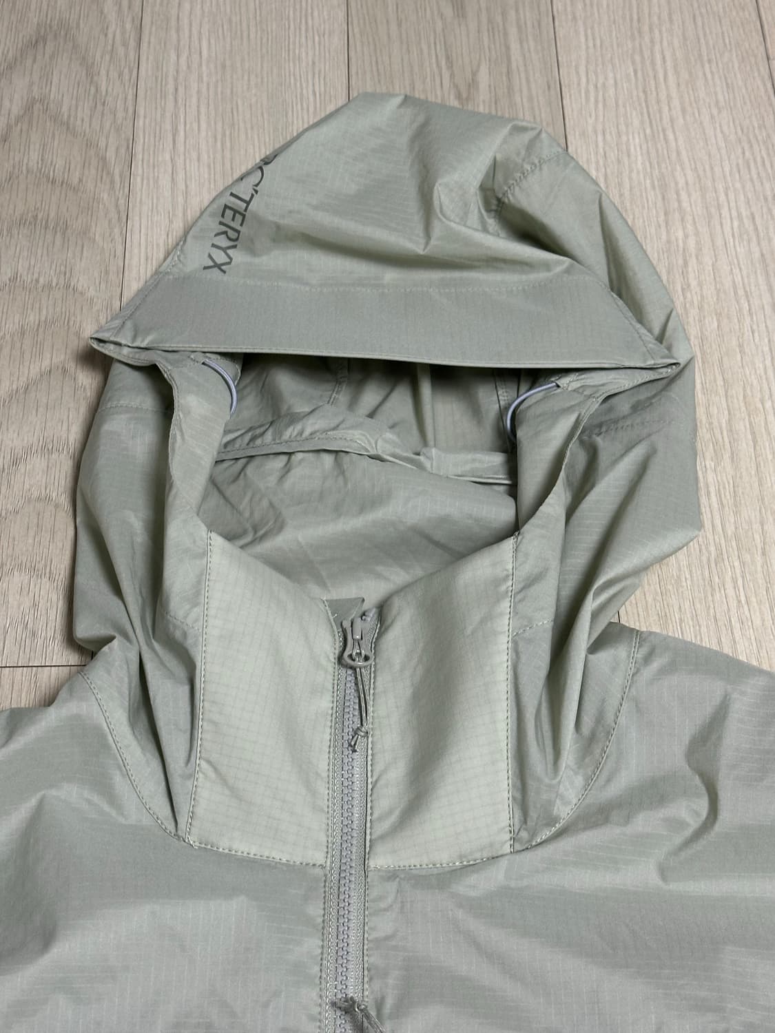 아크테릭스 스쿼미시 후드 민트 S 상품이미지3