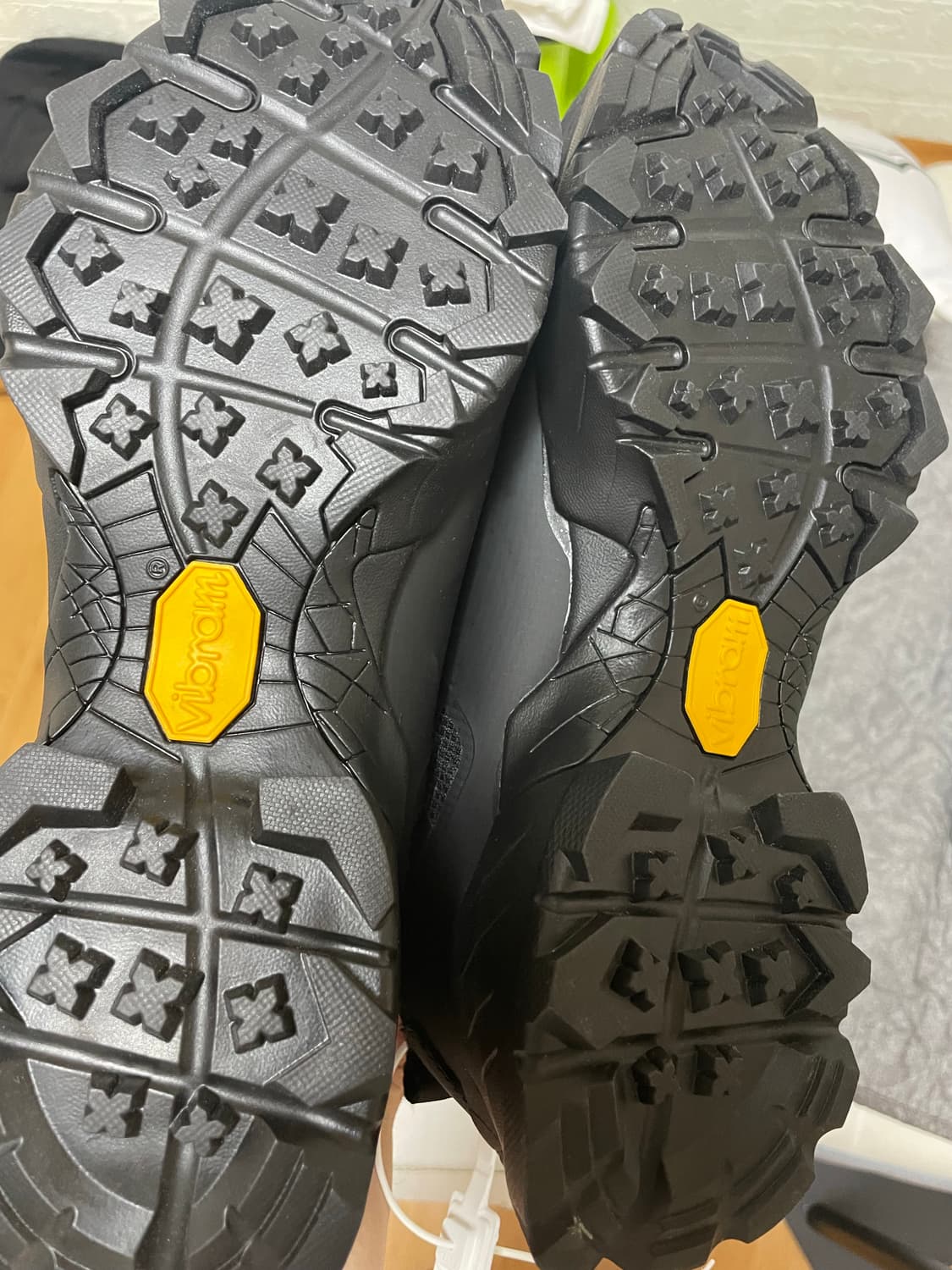 카타리나 라이트 EU41.5 판매합니다 상품이미지2