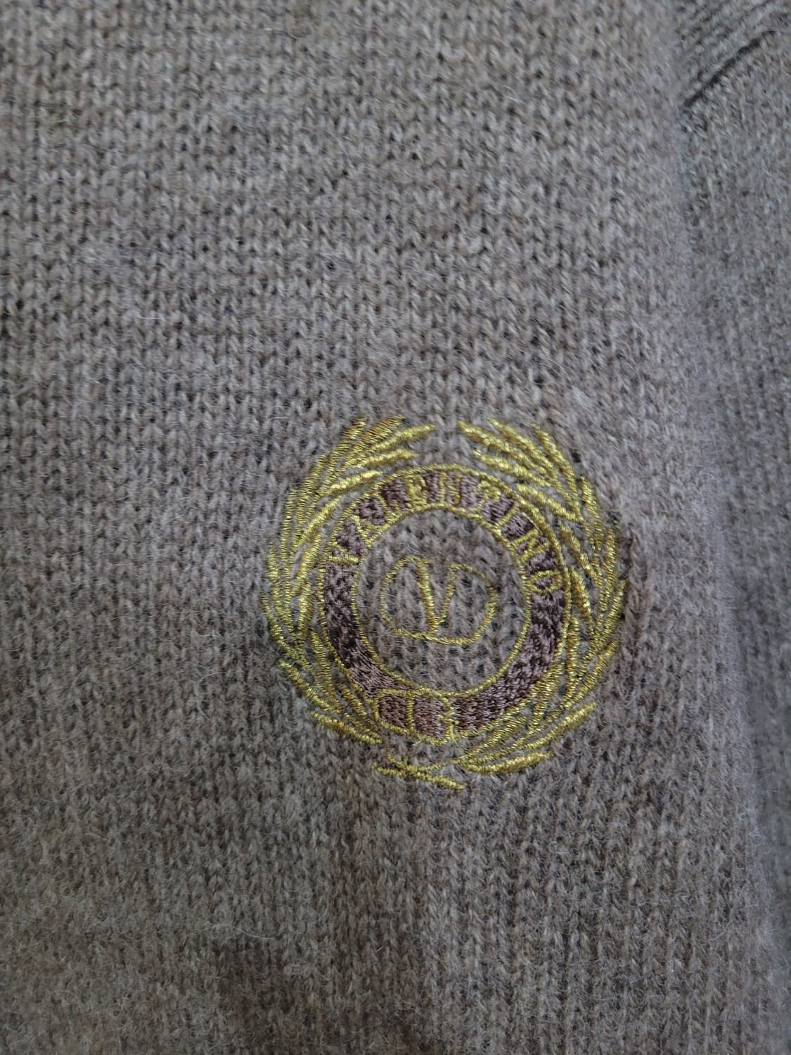 VALENTINO 발렌티노 빈티지 자수로고 울니트 상품이미지3