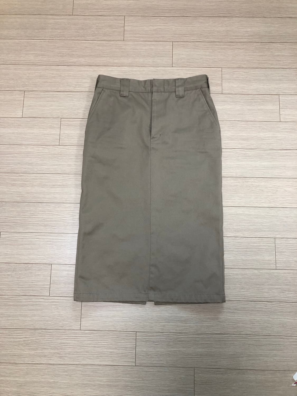 1 HYKE 타이트 슬릿 미디스커트 브라운카키 디키즈 빔즈 상품이미지1